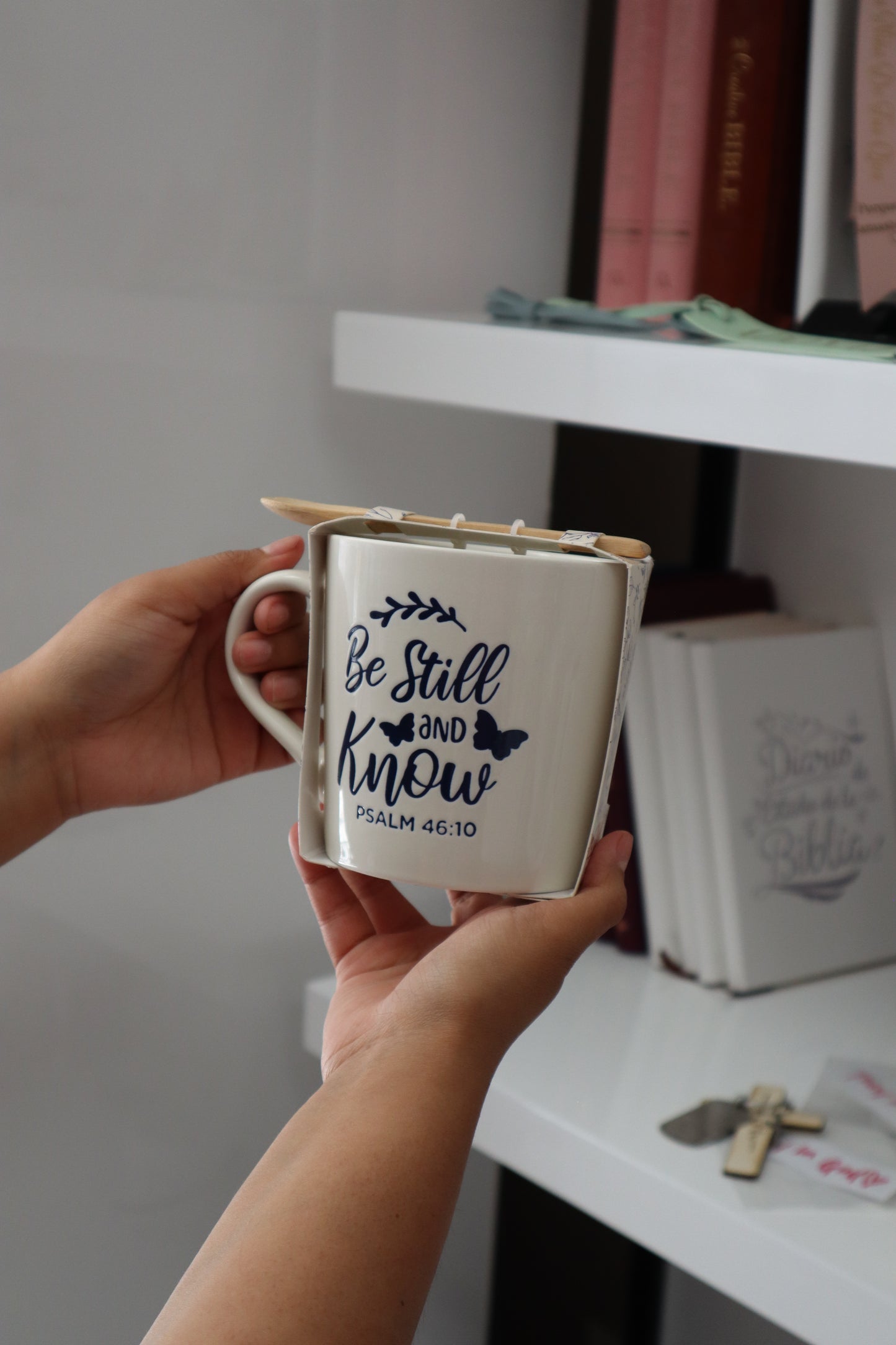 Be Still & Know Mug ποΈπβοΈ