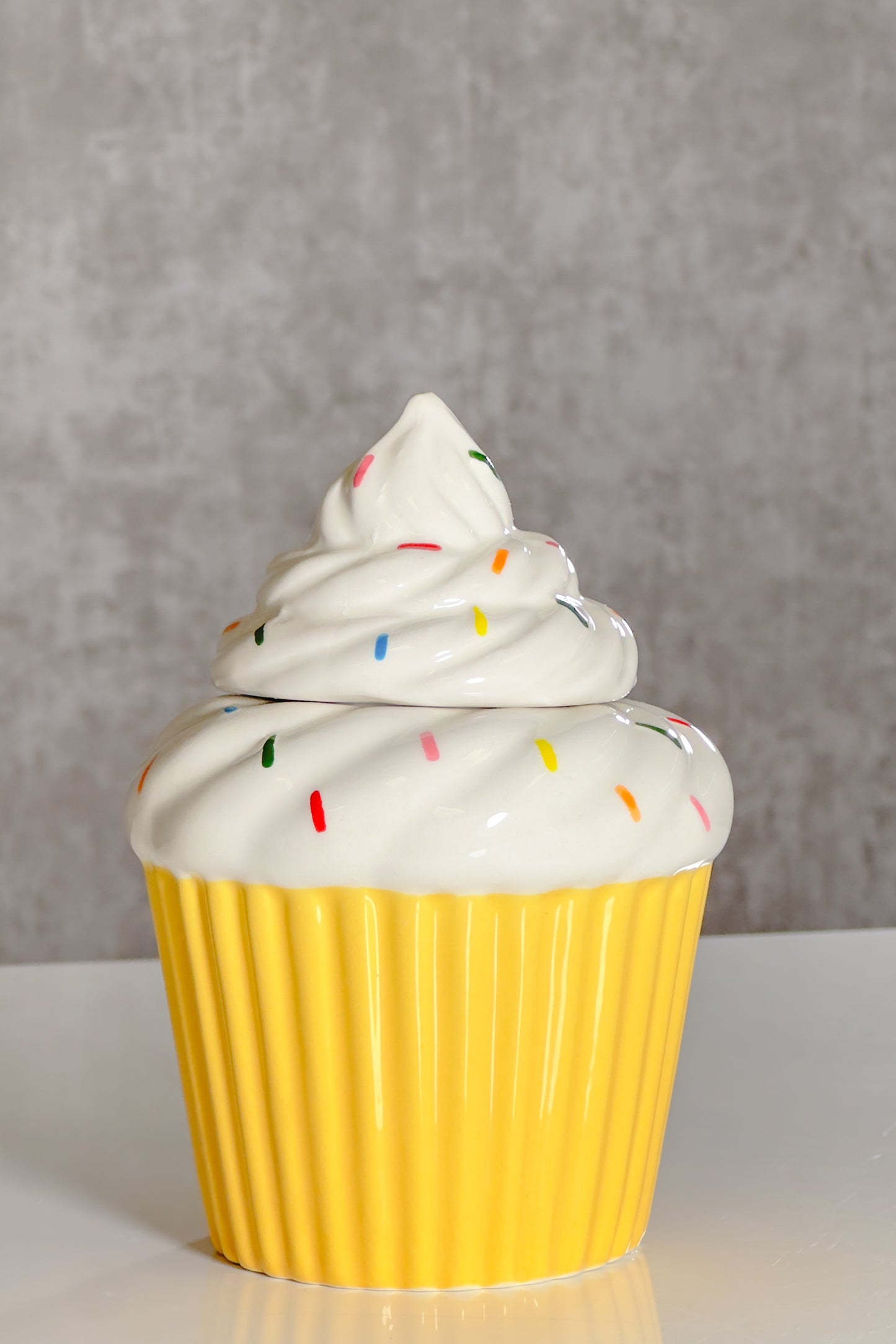 Sprinkle Swirl Cupcake Candles ๐งโจ