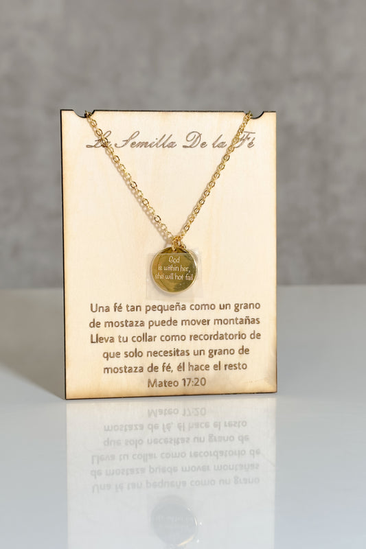Dios Está en Ella Necklace 🌟🌱💫